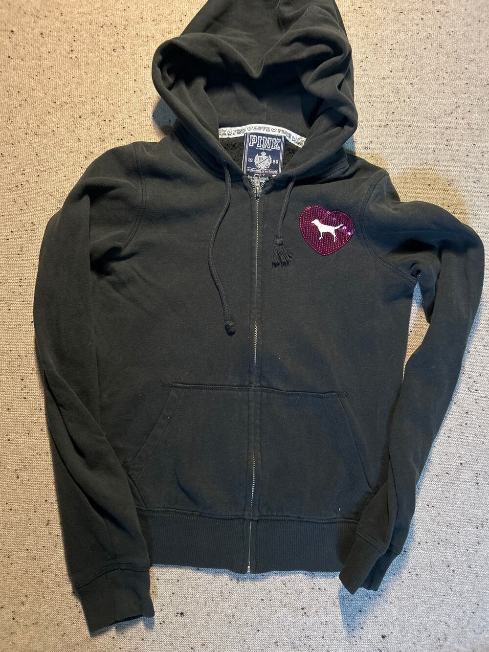 Victoria’s Secret Love Pink Y2K Sequin Black Hoodie Small Dog Flaw Small